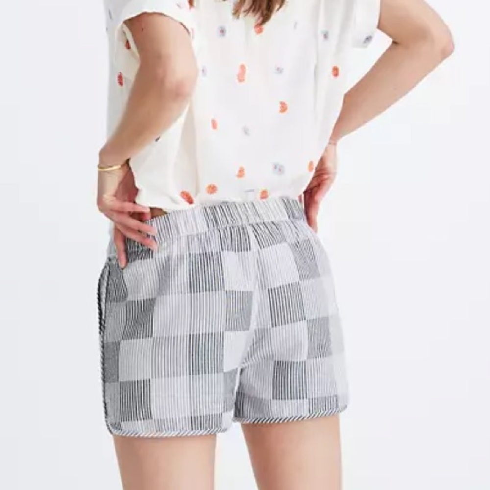 Madewell Pull-On Shorts in Striped Check - Picture 2 of 7